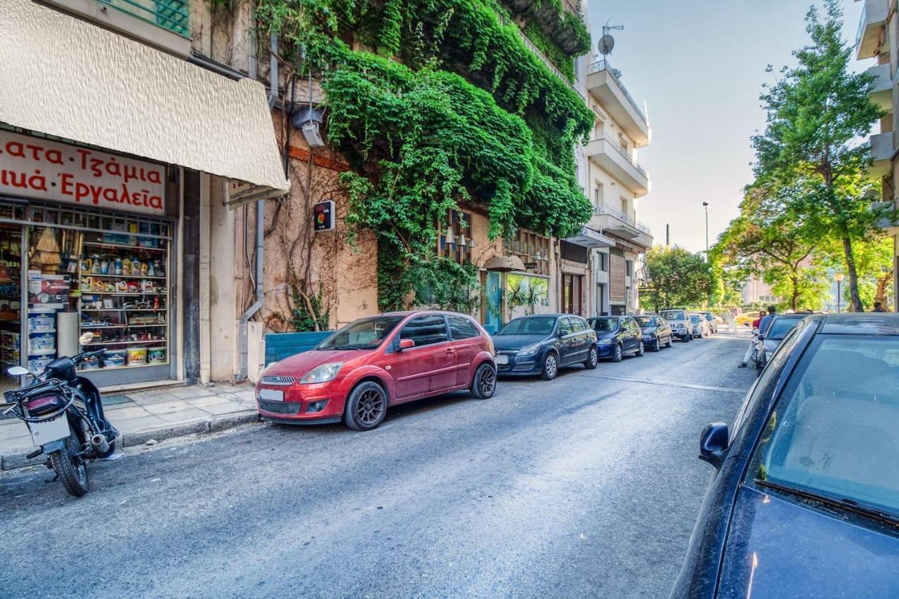 Spacious Flat Near Ampelokipoi Metro Station Atina Dış mekan fotoğraf